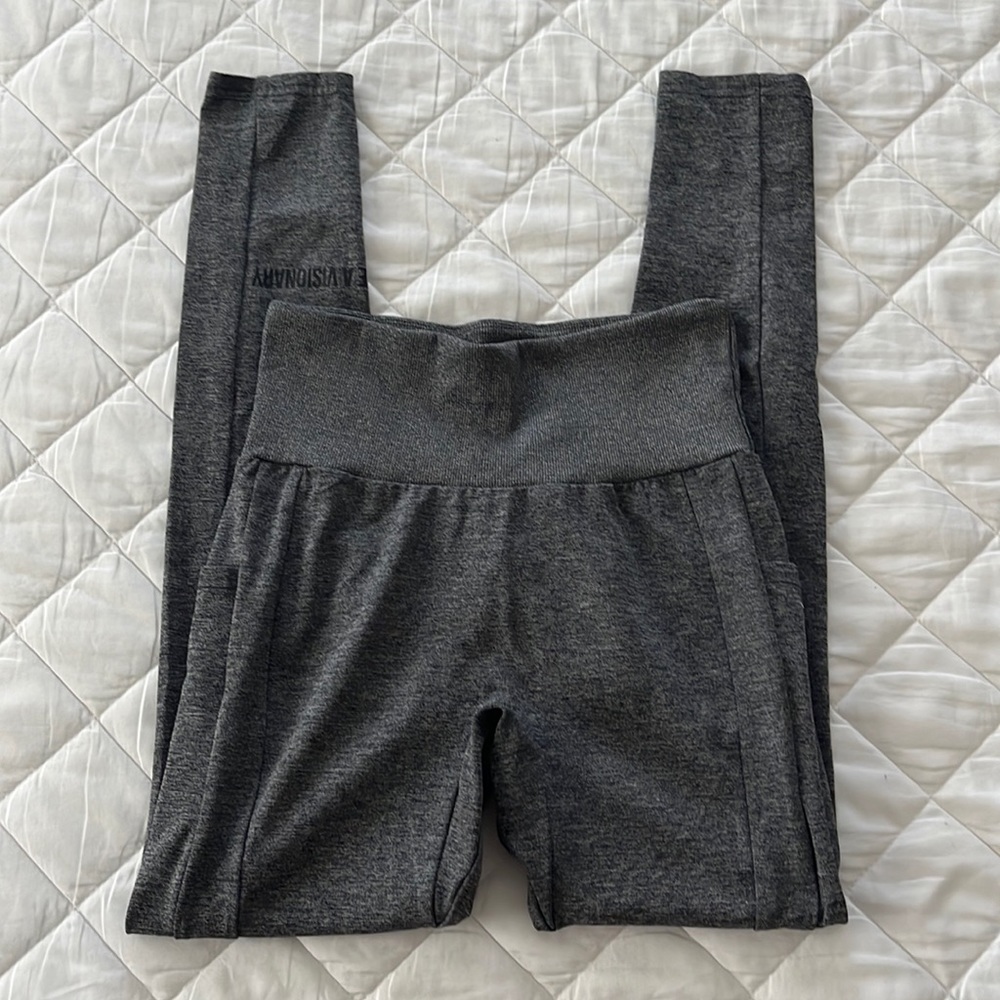 🌸Gymshark Sol Leggings